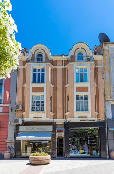 House Of History , Rooms In The Main Street Plovdiv Eksteriør billede